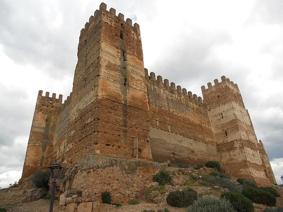 Castillo de Burgalimar, Baños de la Encina